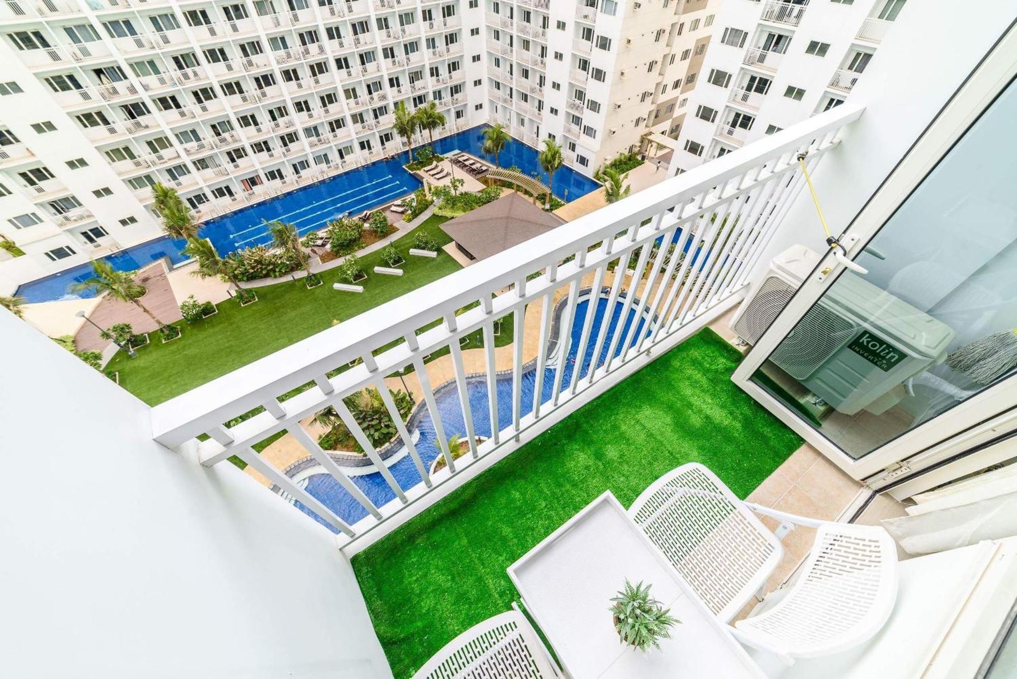 Santiorini At Shore Residences Пасай Экстерьер фото